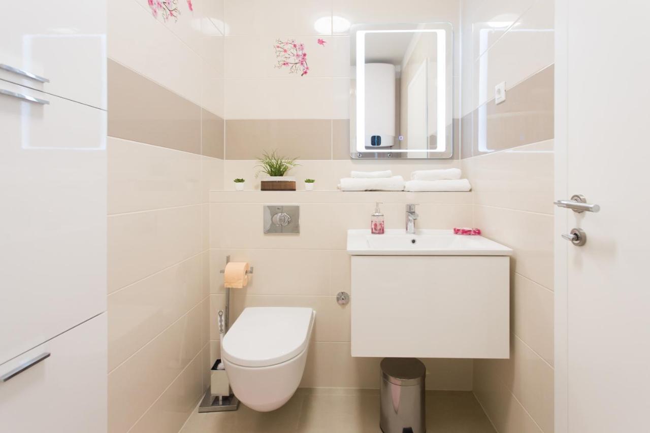Iris Apartment Private Parking Split Kültér fotó